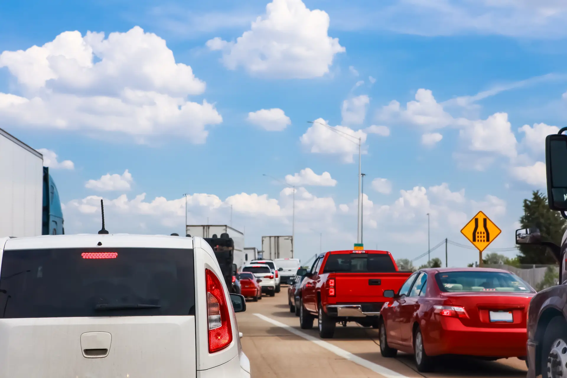 Who Is At Fault In A Merging Accident In Texas The Callahan Law Firm